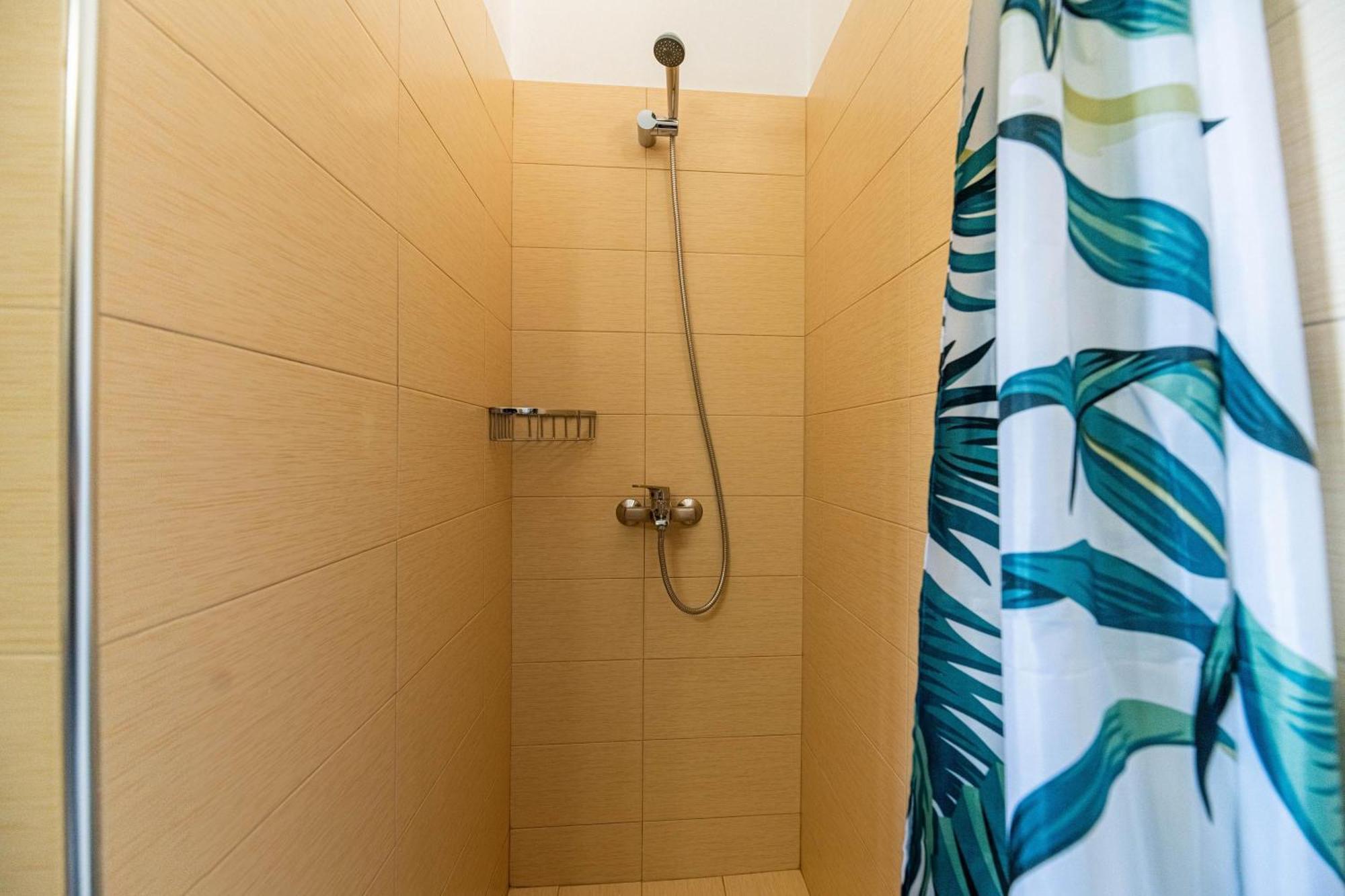 Aperanto Galazio Apartment Archangelos  Ngoại thất bức ảnh