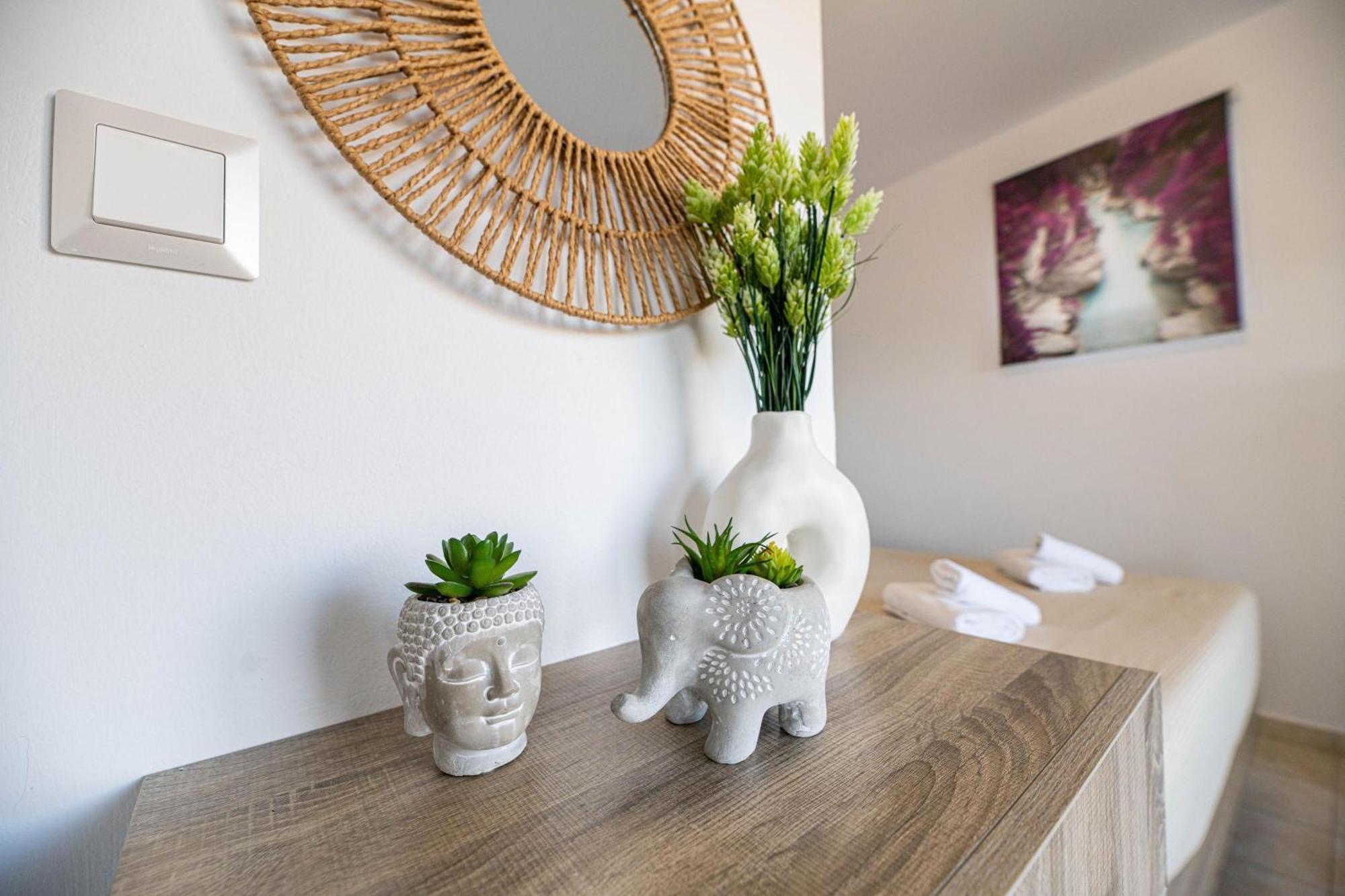 Aperanto Galazio Apartment Archangelos  Ngoại thất bức ảnh