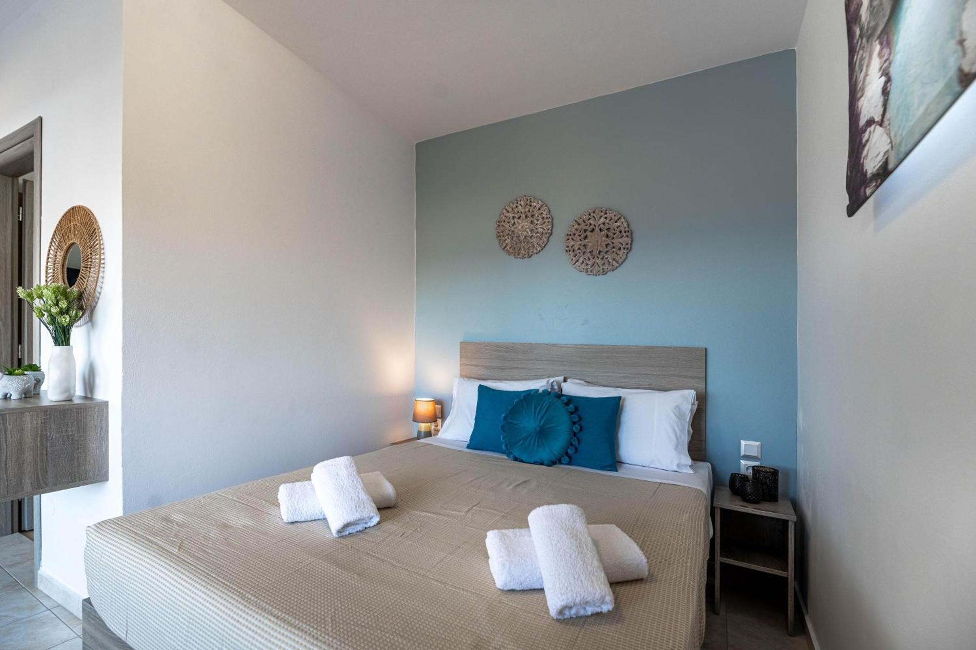 Aperanto Galazio Apartment Archangelos  Ngoại thất bức ảnh